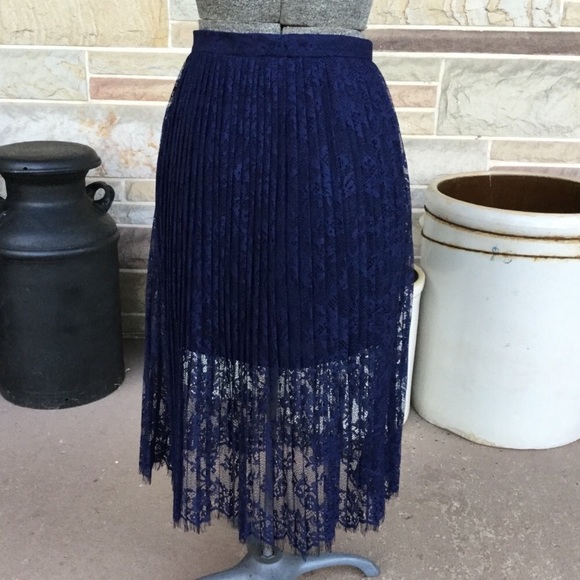 Blue lace sheer midi skirt - Picture 2 of 7